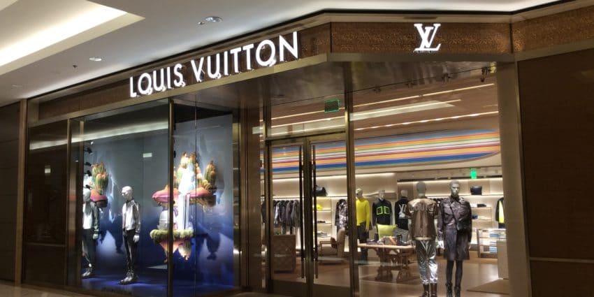 Louis Vuitton In Bloomingdale's South Coast Plaza