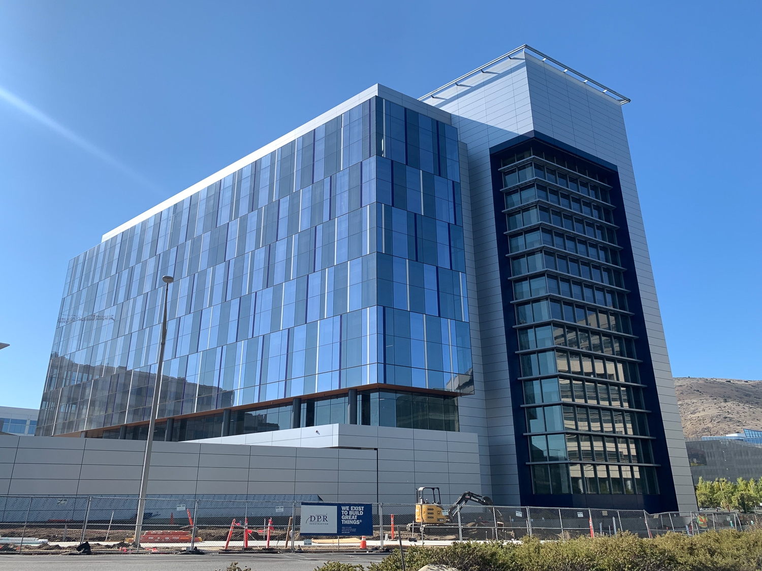 751 Gateway